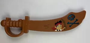 Disney Jake y los Piratas del País de Nunca Jamás 17” habla iluminado espada juguete FUNCIONA 2011 - Imagen 1 de 5