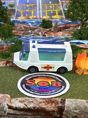 Ambulancia Lesney Matchbox Superfast 1971 Stretcha Fetcha blanca 1:64 usada casi nueva Foto 1 de 4