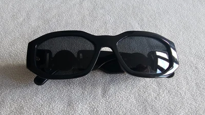Versace black frame sunglasses. MOD.4361. - Image 1 of 4