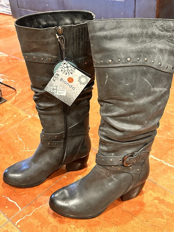 BLONDO ROSANNE 蓝色皮革及膝高筒靴跟 7.5 M 羊毛衬里防水新品 — 第 1/4 张图片