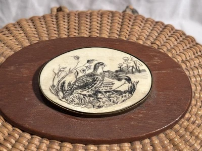 Сумочка-корзина Nantucket Barlow с винтажной подписью птиц-скримшоу - нуждается в рапэре - Изображение 1 из 4