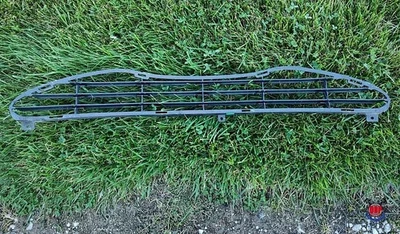 Rejilla de refrigeración inferior genuina Mopar Chrysler 300M 1999-04 04574822 usada Foto 1 de 4