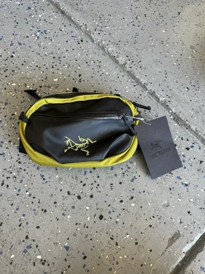 Arc’teryx Arro Waist Pack Lampyre *SEE PHOTO* - Image 1 of 4