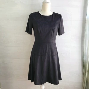 Cece by Cynthia Steffe - dunkelgraues Wildlederimitatkleid, Gr. 4 - Bild 1 von 7