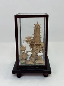 Vintage Chinese Miniature Cork Diorama Scene in Glass Case Cranes - Picture 1 of 8