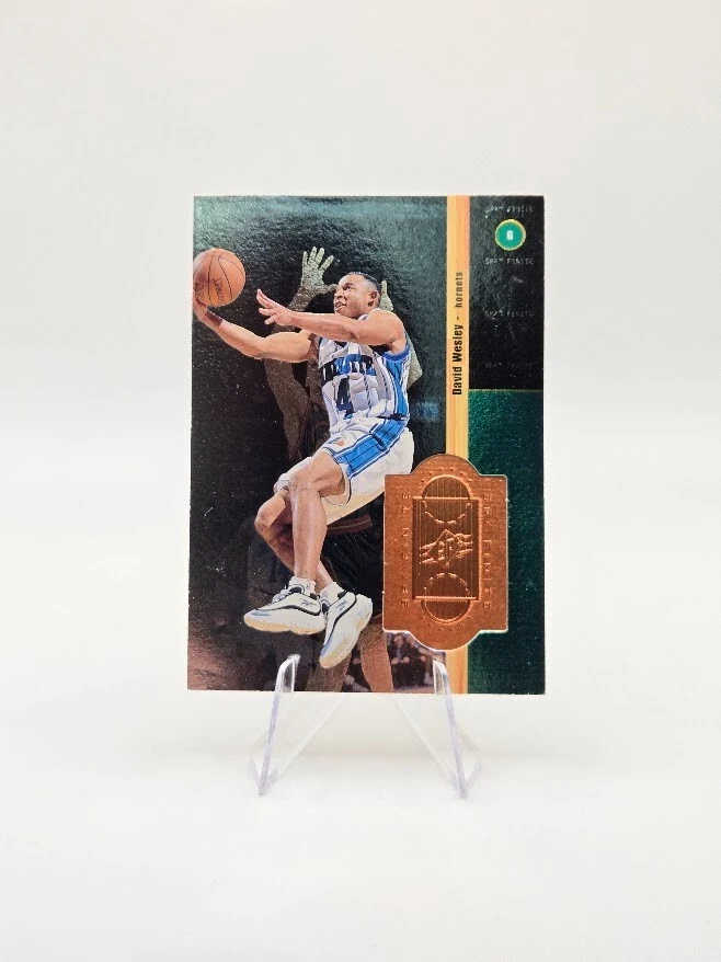 David Wesley 1998-99 SPx Finite Bronze SP /10000 #17 Hornets - Image 1 of 2