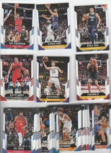 2021-22 CHRONICLES SCORE SET COMPLETO SOTTOSET #126-150 CADE MOBLEY RC JOKIC CURRY - Foto 1 di 5