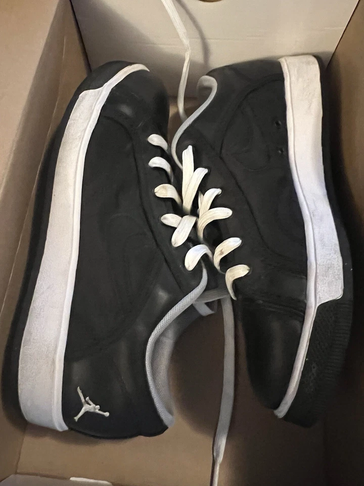 Jordan Sky High Retro Low GS 5.5 Black/white - Image 1 of 4