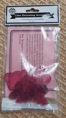 Jem Cupid Rose, Holly & Berries Cutters - Set of 4 - Image 1 of 2