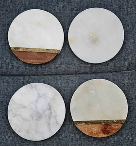 Sottobicchieri in marmo e legno marmo design BUTLERS - Foto 1 di 8