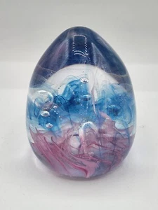 Del Matto Studio Art Glas Briefbeschwerer signiert datiert 1989 blau rosa - Bild 1 von 11