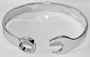 SOLID STERLING SILVER MEN'S HEAVY SPANNER BANGLE - Picture 1 of 6