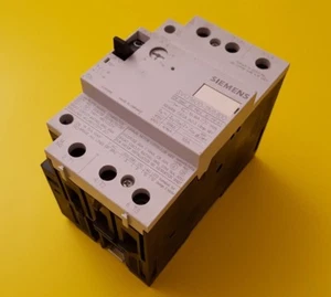 Siemens Circuit Breaker 3VU1600-2MM00 10-16A 3 Pole 600 V Aux. Contacts 2NO - Picture 1 of 4