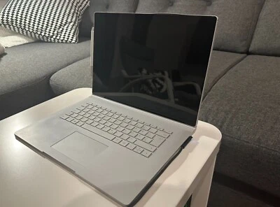 Microsoft Surface Book 2  - 15 Zoll - 16 GB RAM - GeForce 1060 - 1 TB - Bild 1 von 4
