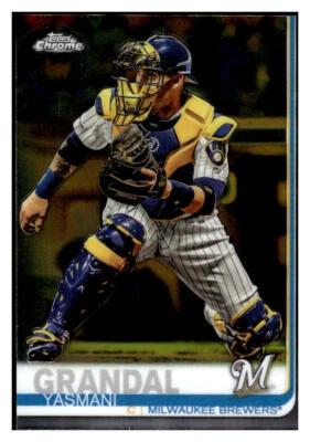 2019 Topps Chrome Update #17 Yasmani Grandal Milwaukee Brewers - Image 1 of 2