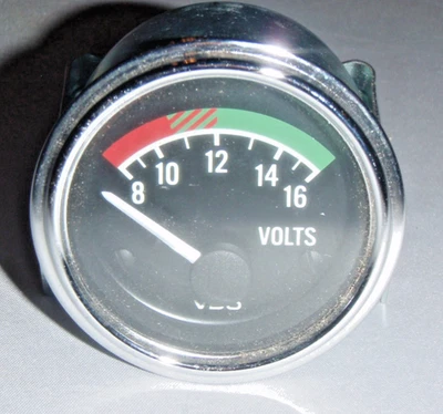 VDO 332 260 002  Volkswagen Voltmeter Gauge 8-16 Volt 52mm NEW - Image 1 of 4