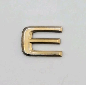 1998-2001 LEXUS ES300 EMBLEM OEM - Picture 1 of 5