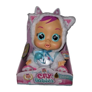 Muñeca bebé interactiva Cry Babies Daisy The Kitty llora lágrimas reales edad 18M+ nueva - Imagen 1 de 7