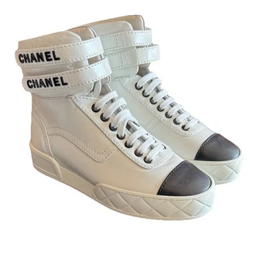 Zapatillas altas Chanel talla 36/ US 6 Foto 1 de 4