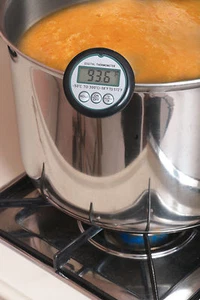 Digital Candy Thermometer with Stainless steel Pot Clip, Instant read. - Picture 1 of 5
