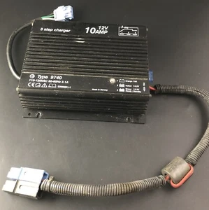 Exide 9740 3 step charger control 230vac 50-60hz 1.3 a Not Tested (2x) Va4 - Picture 1 of 5
