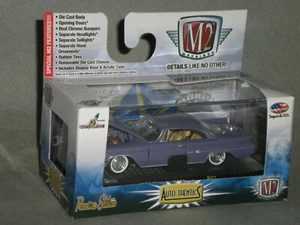 1/64th M2 Machines Auto Thentics R37 1960 Chrysler 300F - Picture 1 of 1
