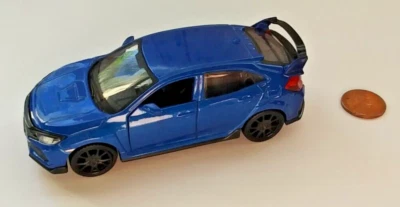 Maisto 2017 Honda Civic Type R Blue Hatchback Die Cast, 1:40 Scale, 4 1/2" Long. - Image 1 of 4