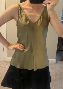 J.Crew Silk Tank Top🔴Women Size 2 Olive Satin 🔴V-neck - Picture 1 of 13