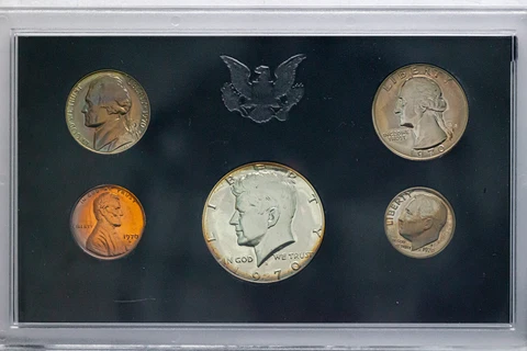 1970-S US MINT PROOF SET LARGE DATE PURPLE NICKEL TONING BU UNC GEM COLOR (DR) Cover