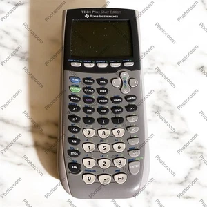 Calculadora gráfica Texas Instruments TI-84 Plus plateada para piezas - Imagen 1 de 3