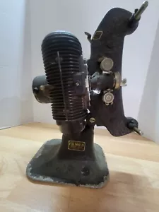 Vintage Bell & Howell Filmo 8 Filmprojektor (WIE BESEHEN ungetestet) wie gefunden - Bild 1 von 12
