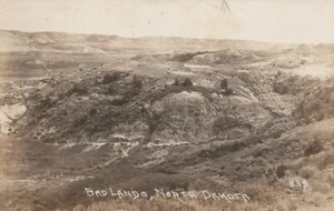 North Dakota Badlands #839 - unposted RPPC - Picture 1 of 3