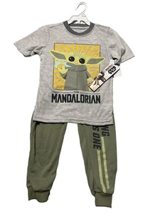 STAR  WARS The Mandalorian  Baby YODA  t shirt And Jogger Size 4 Kids - Picture 1 of 4