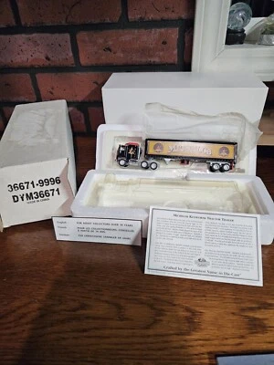 Matchbox Michelob Kenworth Tractor Trailer Anheuser-Busch 18-Wheeler DYM36671 - Image 1 of 2