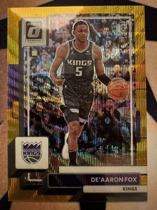 2022-23 Panini Donruss Optic De'Aaron Fox #130 Gold Wave /10 - Picture 1 of 2
