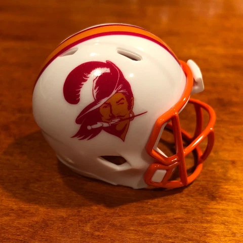 Tampa Bay Buccaneers 1976-1996 throwback custom pocket pro helmet Cover