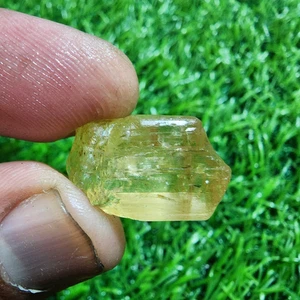 Gorgeous Imperial Topaz Raw 23.10 Crt Size 23-13 MM  Loose Gemstone For Jewelry - Picture 1 of 7