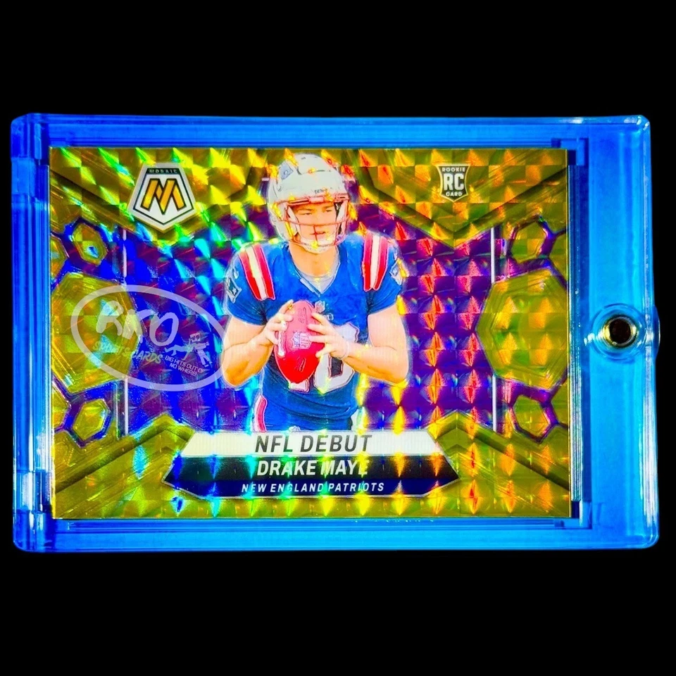 Drake Maye RARE ROOKIE RC GOLD MOSAIC REFRACTOR INVESTMENT CARD SSP PATRIOTS - Image 1 of 4