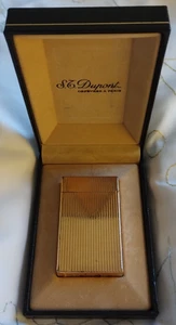 ST Dupont Lighter. Gold with Case. - Picture 1 of 21