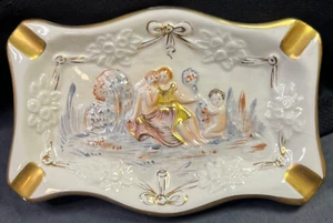 Vintage R.CAPODIMONTE Italy Porcelain ASHTRAY Lover’s Scene Love Gold Trim - Picture 1 of 11