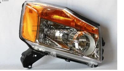Faro halógeno lateral derecho TYC NSF para modelos Nissan Titan 2008-2015 Foto 1 de 3
