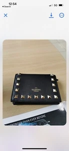 VALENTINO GARAVANI ROCKSTUD WALLET - Picture 1 of 5