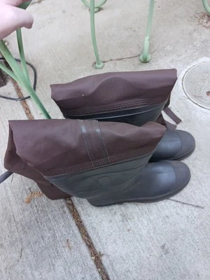 Vintage Red Ball Waders, see pictures for condition  - Image 1 of 4
