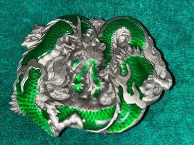 Hebilla de cinturón dragón vintage bergamota esmalte verde y latón nuevo en stock Foto 1 de 4