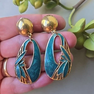 Vintage Berebi Gold Tone Blue Enameled Dangle Earrings Clip on - Picture 1 of 3
