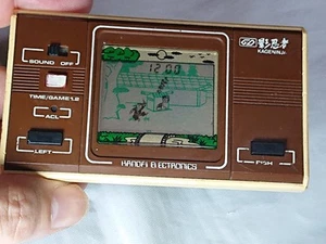 Kage ninja / VINTAGE game&watch / BANDAI Game Digital /80'Game 1982 - Picture 1 of 7