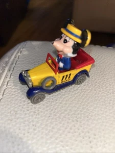TOMY No.PD-5 MICKEY MOUSE DATSUN CAR WALT DISNEY PRODUCTIONS MADE IN JAPAN 1983 - Picture 1 of 7
