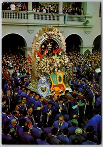 Postcard Peru Lima Procesion del Senor de los Milagros Palacio Municipal - Picture 1 of 2