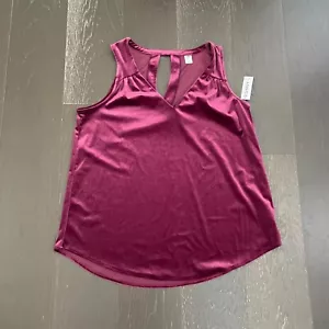 Old Navy Top Womens Medium Maroon Velvet Sleeveless Soft Casual Mom - Picture 1 of 7