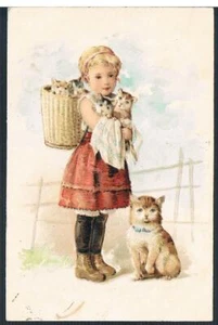 EMBOSSED CONTINENTAL POSTCARD A PRETTY GIRL AND HER KITTENS C1905 COOMBE MARTIN - Foto 1 di 2